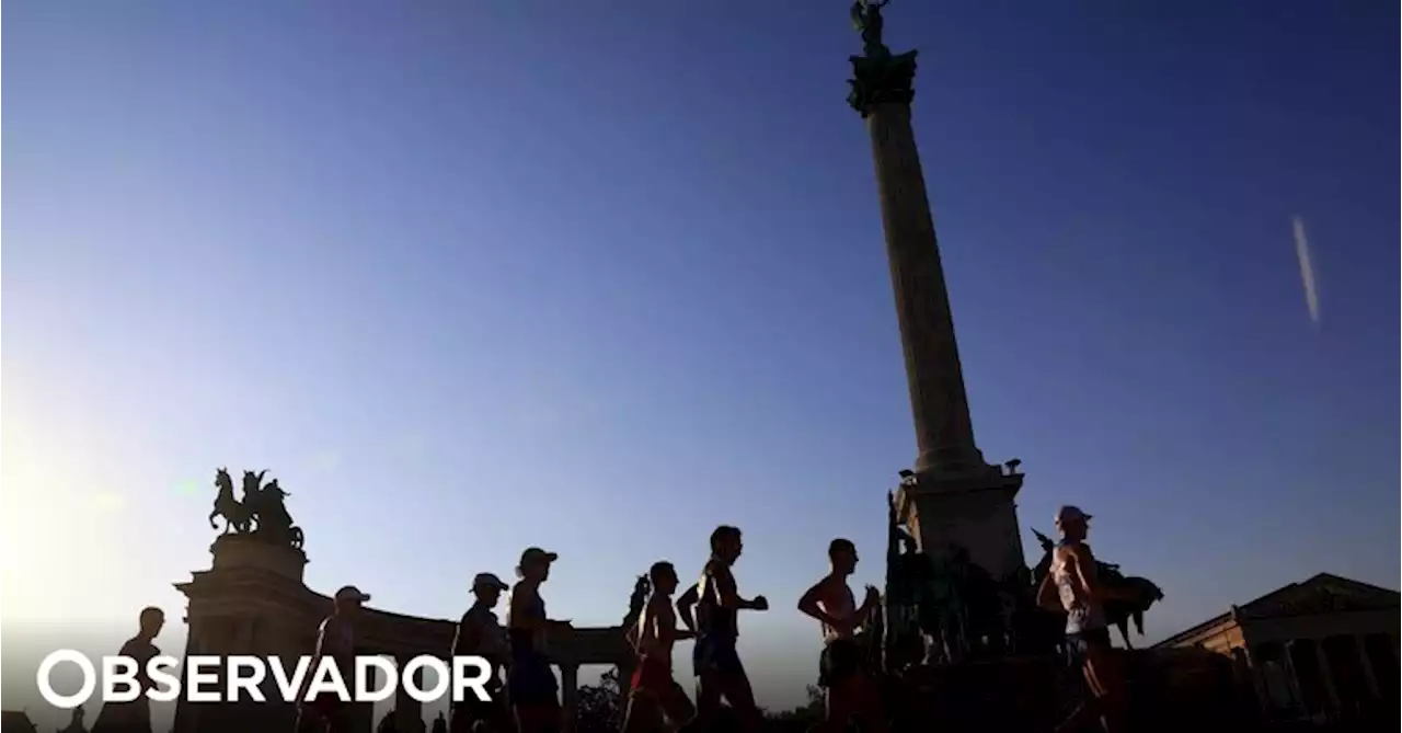 João Vieira e Inês Henriques abandonam prova de 35 quilómetros marcha dos Mundiais de atletismo de Budapeste