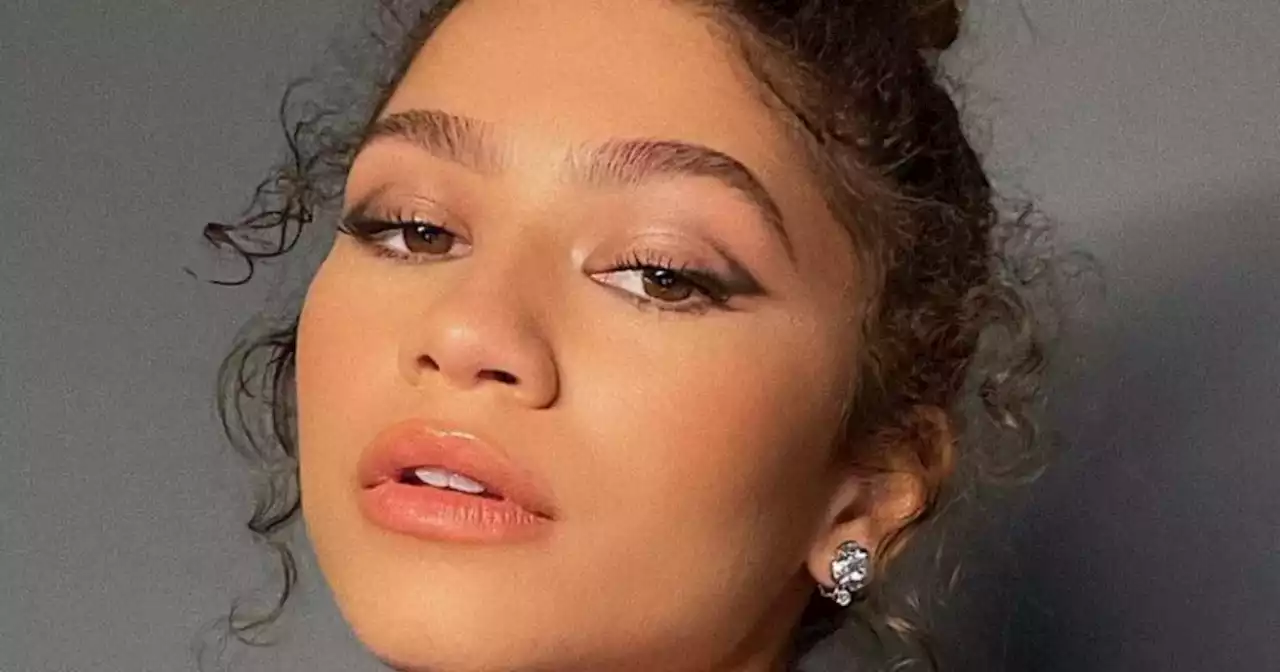 Zendaya shares a modern take on Rachel from Friends' classic 90s voluminous bob