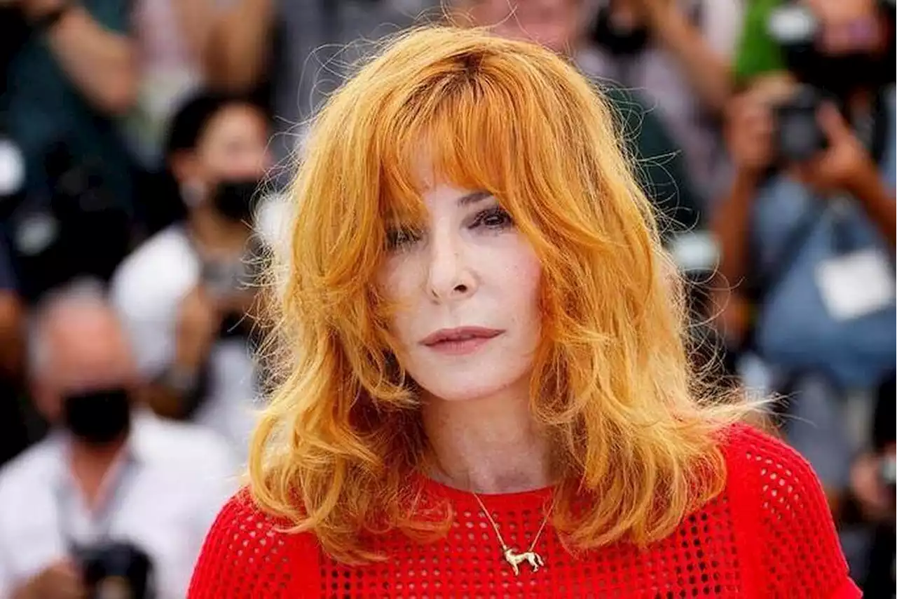 Dénudée, couverte de sang… Comment Mylène Farmer a scandalisé l'Eglise avec un clip - Edition du soir Ouest-France