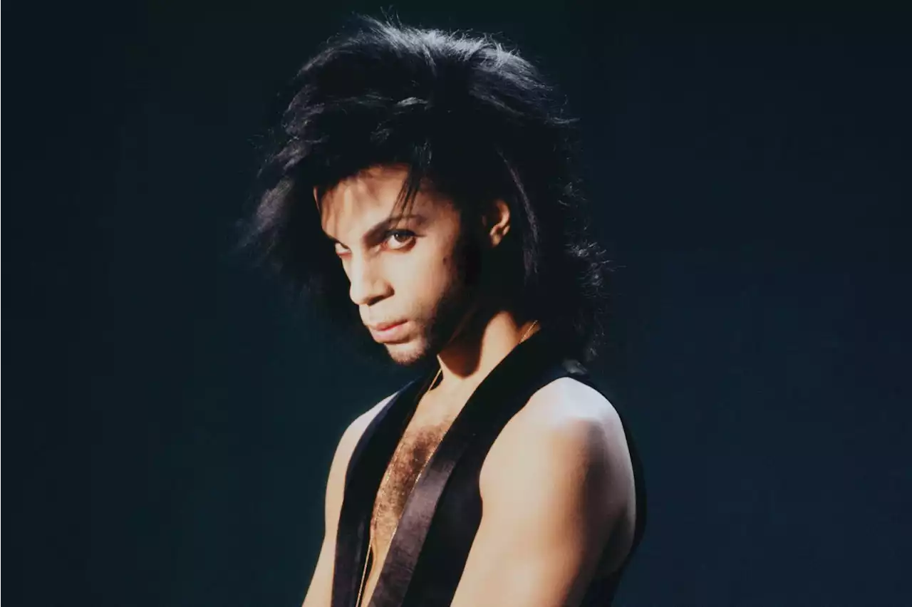 Prince's Unreleased Gems From 'Diamonds and Pearls' Era to Anchor New Reissue