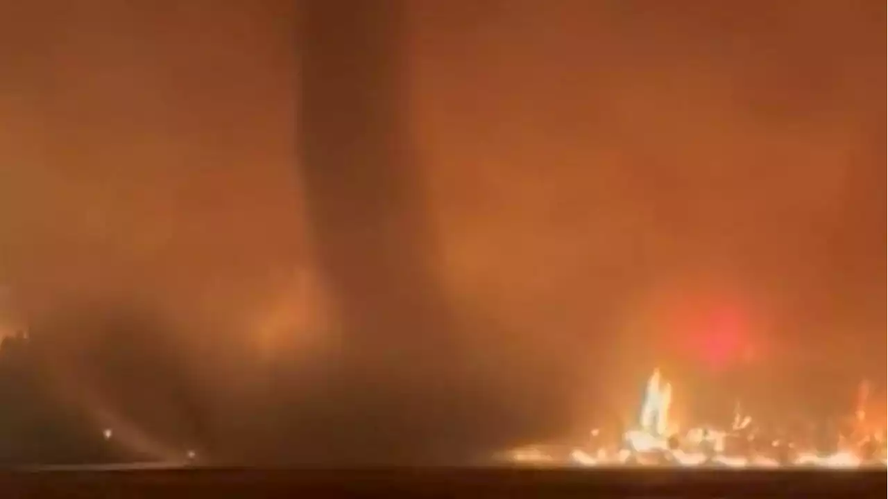 Durch starke Winde entfacht: Feuertornado wütet in Kanada