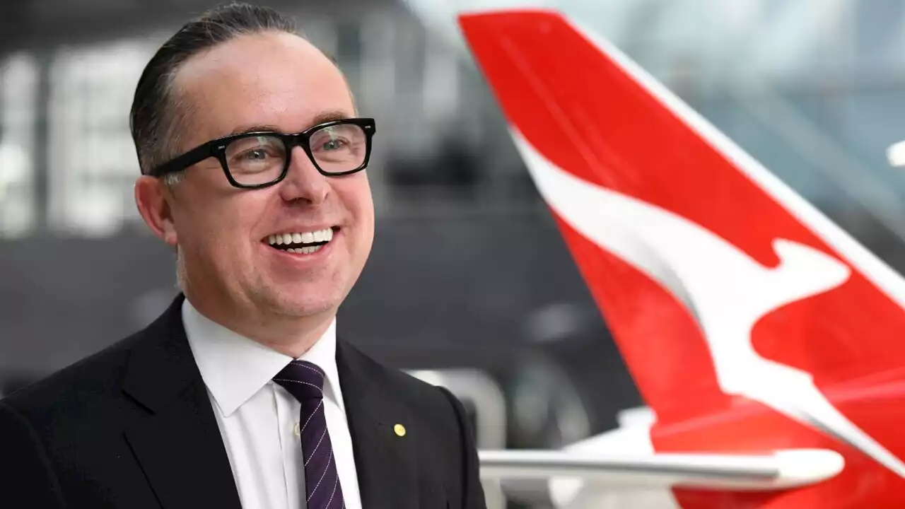 Qantas expects 100 per cent international travel capacity by mid-2024