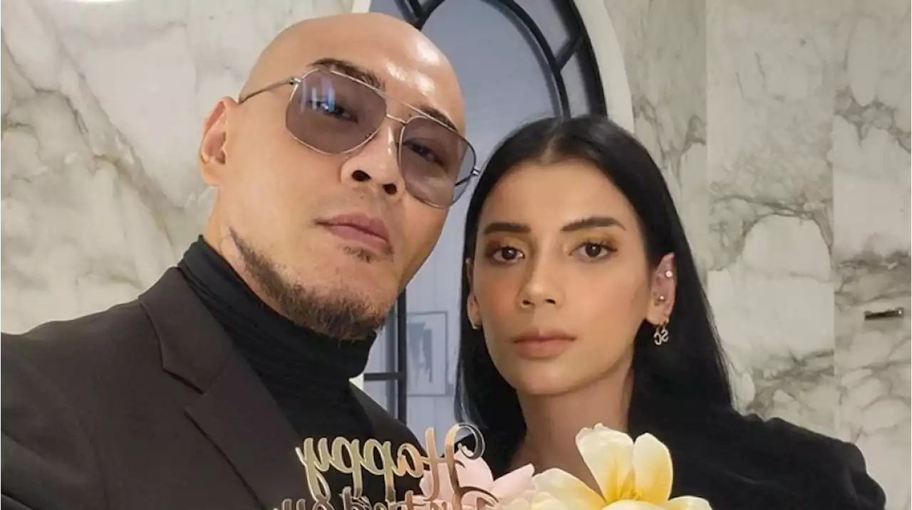 Ikut Deddy Corbuzier Bertemu Habib Umar, Sabrina Chairunnisa Dipuji Berpakaian Seperti Istri Para Habib