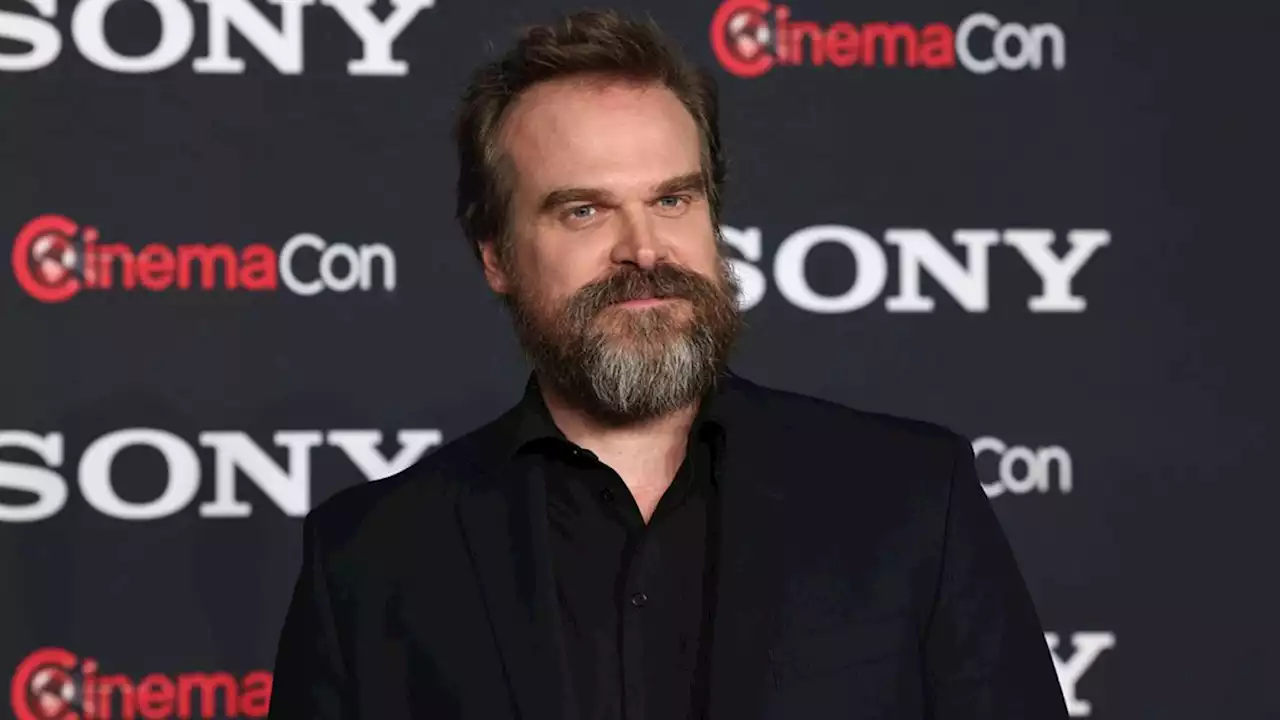 ‘Gran Turismo’ Star David Harbour Took a Page Out of Gene Hackman’s ‘Hoosiers’ Playbook