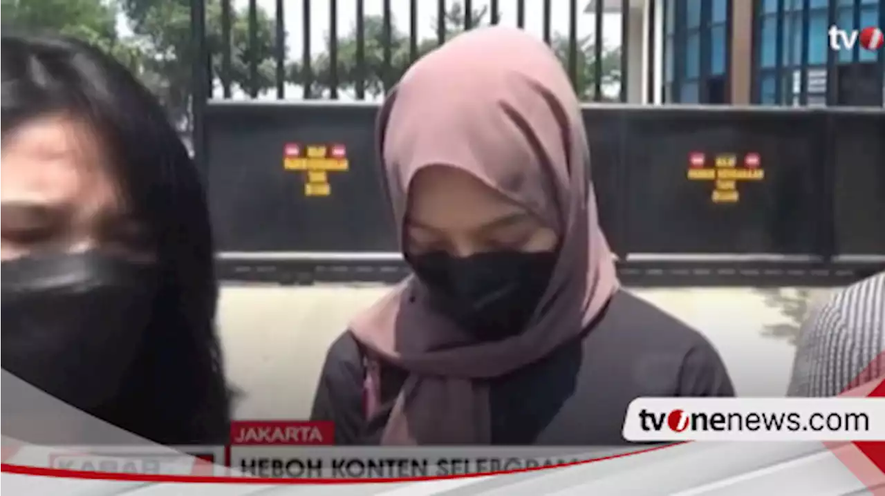 Tertunduk Lesu, Okli Fia Minta Maaf Soal Konten Jilat Es Krim: Sekadar Lucu-lucuan