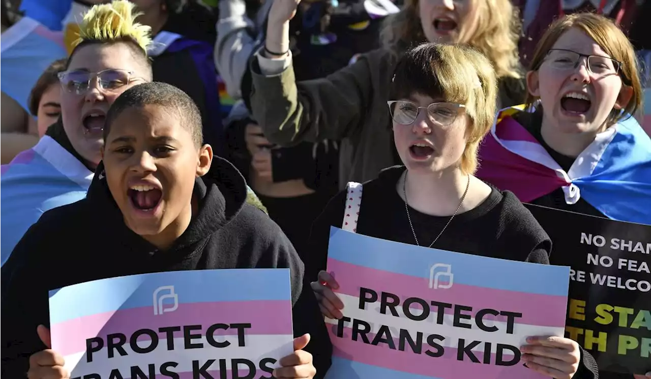 Parents’ rights battles go back to school as Democrats push back on gender notification