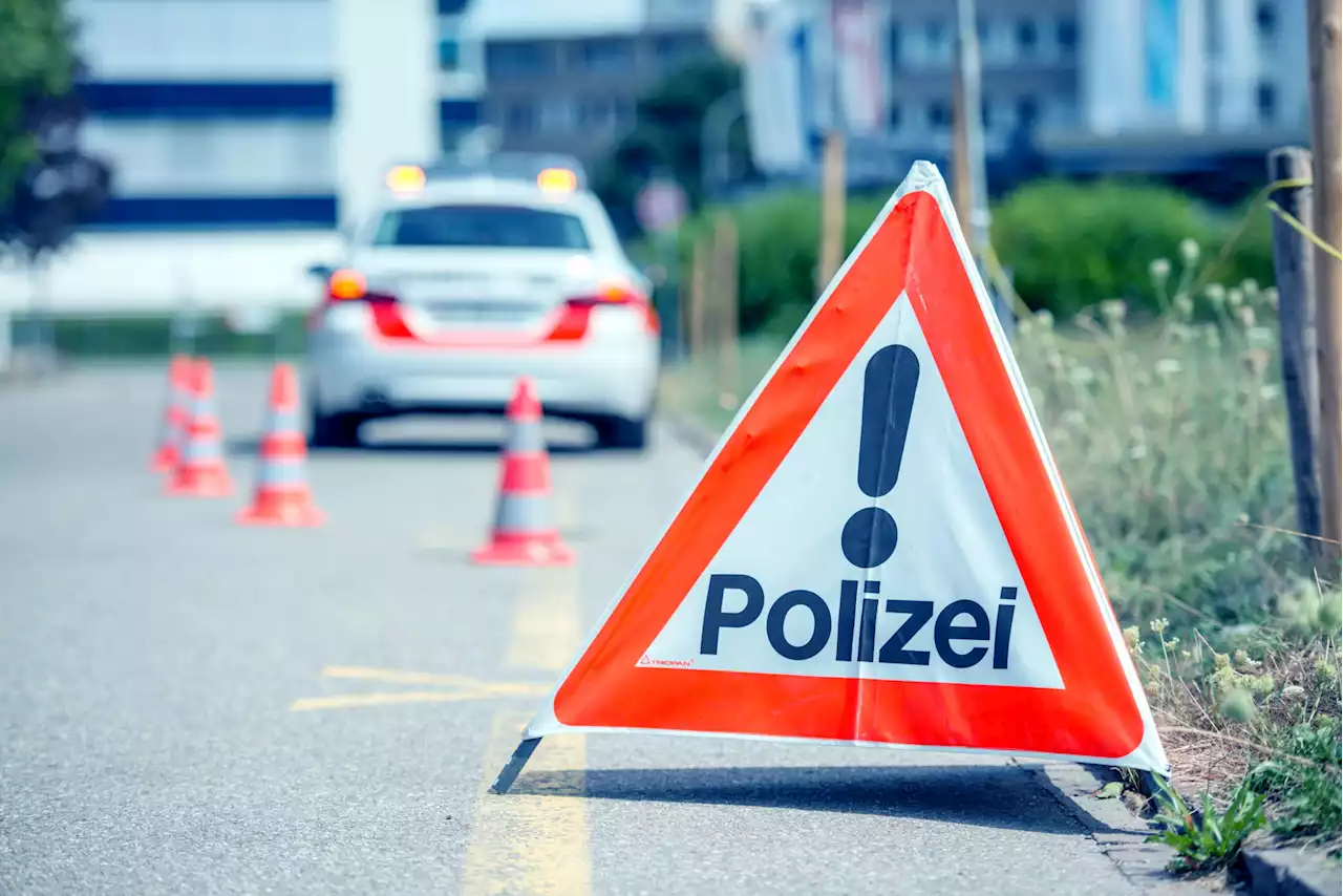 Dällikon ZH: Auto fährt Kind (7) an und flüchtet – Polizei sucht Zeugen