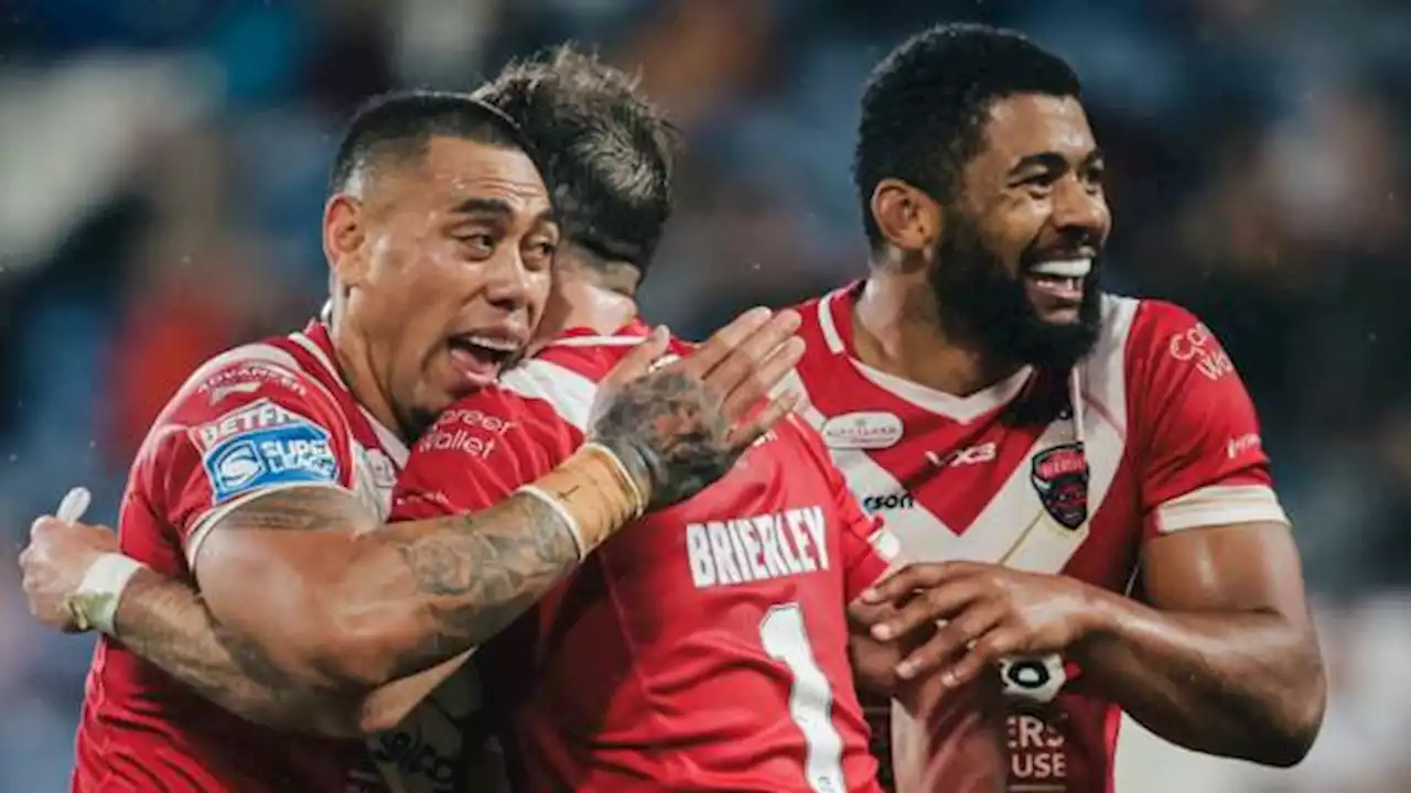 Salford coast to comfortable win against Wakefield