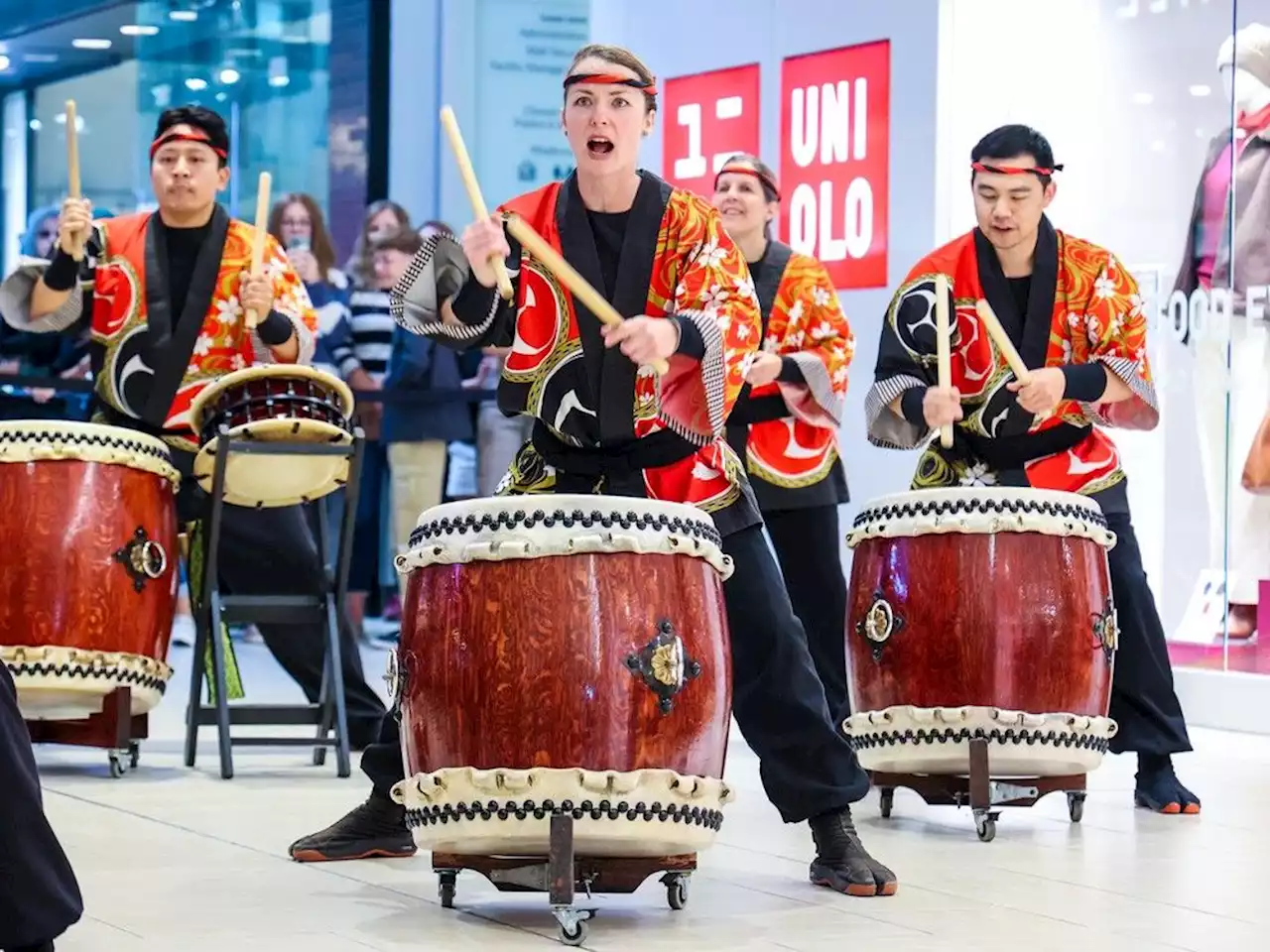 Japanese retail giant Uniqlo opens first store in Calgary