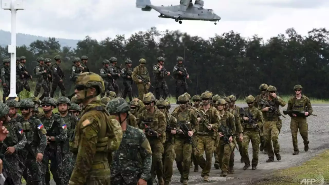 Philippine, Australian troops hold South China Sea drills