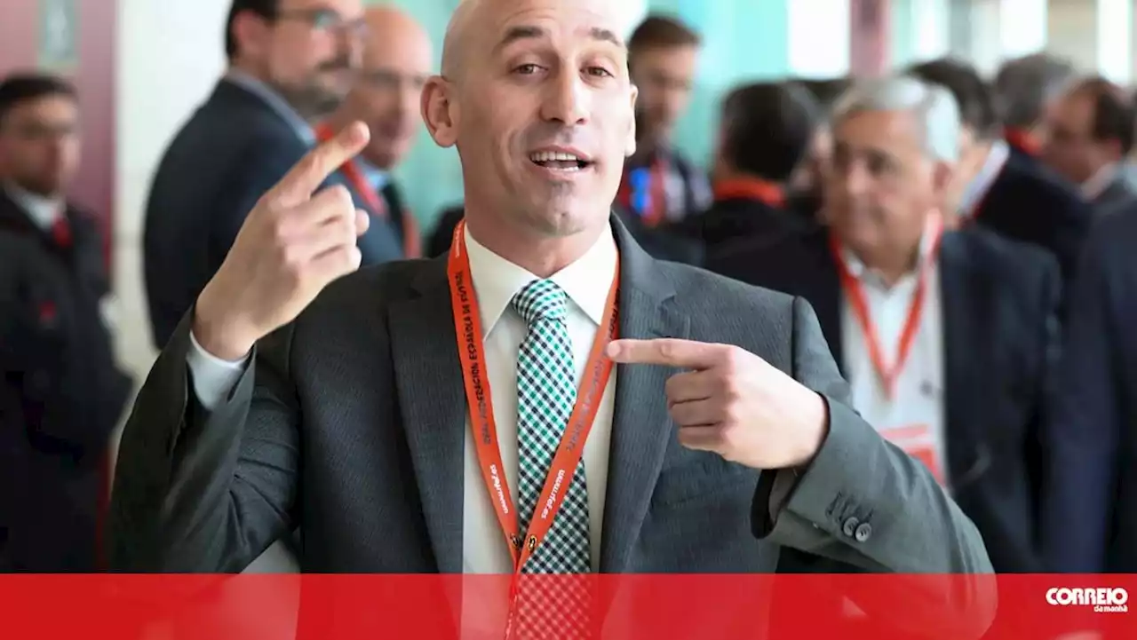 Governo espanhol faz queixa de Rubiales ao Tribunal Arbitral do Desporto que o poderá suspender de imediato