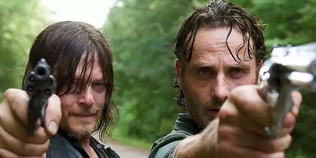 'The Walking Dead' Complete Collection Shambles Onto Blu-ray and DVD This Fall