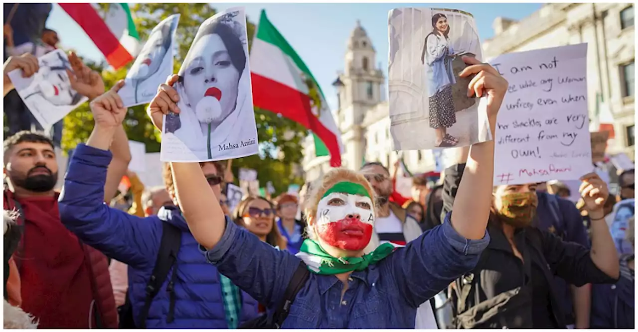 Ett år efter den feministiska revolutionen i Iran