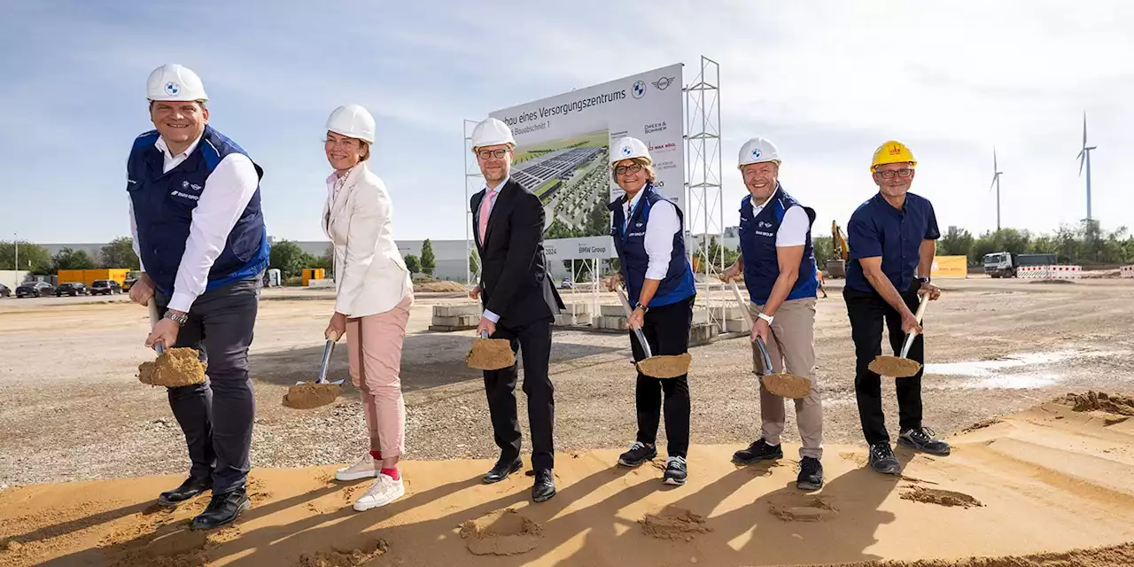 BMW baut Batterie-Logistikzentrum in Leipzig