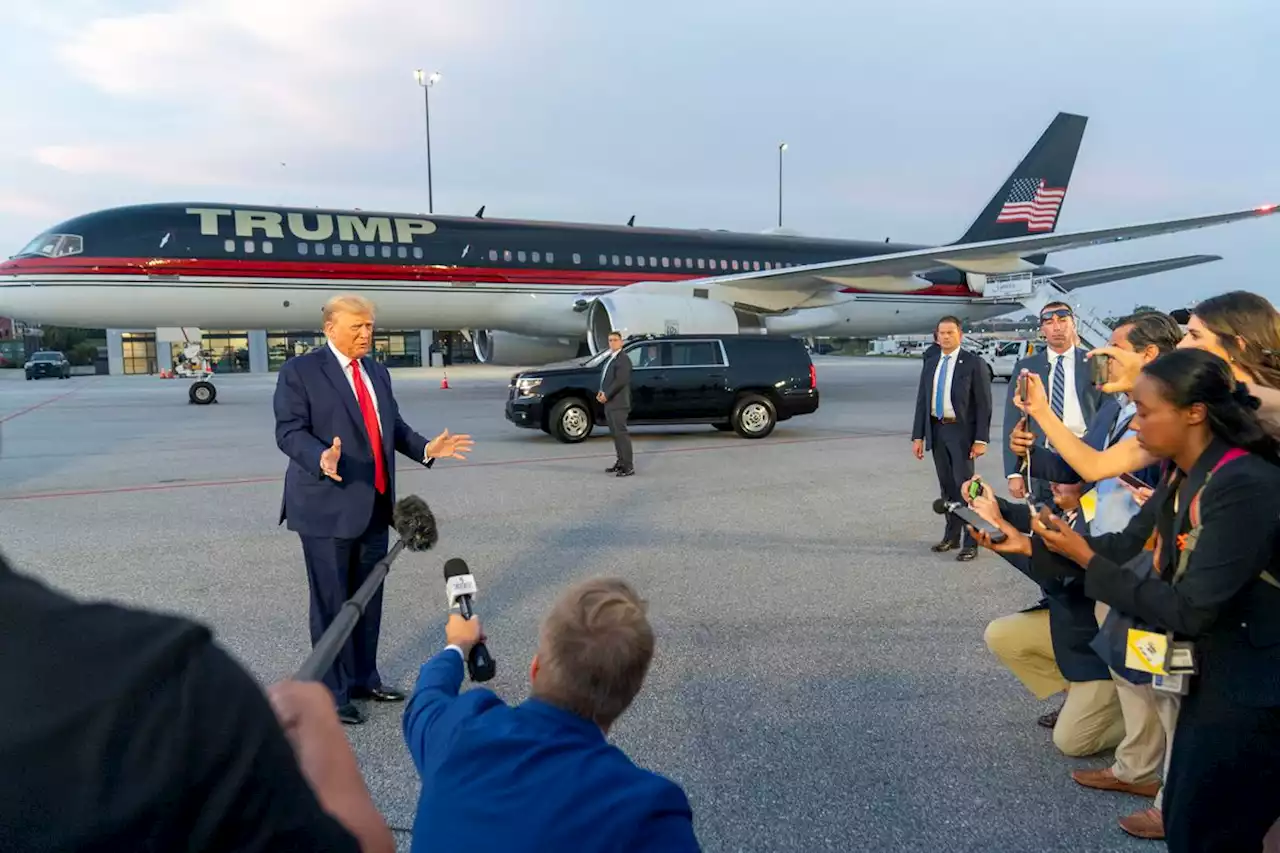 Donald Trump se entrega en una cárcel del condado de Fulton (Estados Unidos), en imágenes