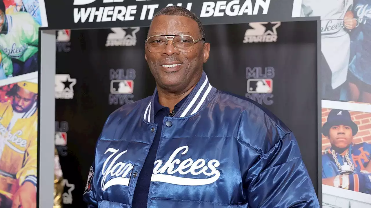 NFL great Carl Banks talks Starter partnership, re-release of Bronx Bubble Jacket