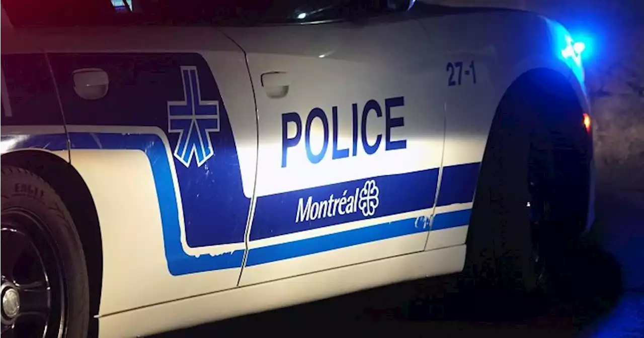 Pedestrian in critical condition after being hit by car near Jacques-Cartier Bridge