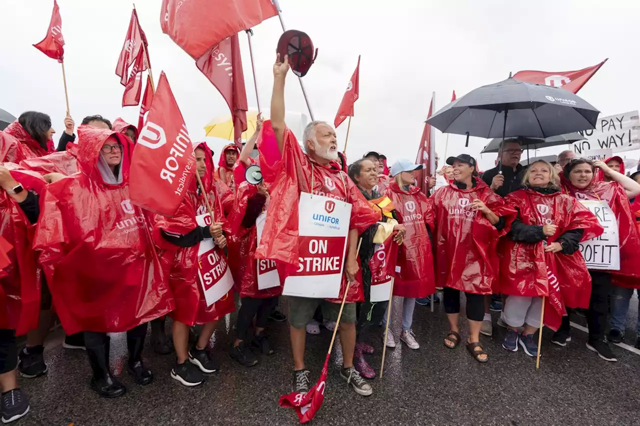 Metro seeks injunction against striking GTA workers preventing deliveries to stores