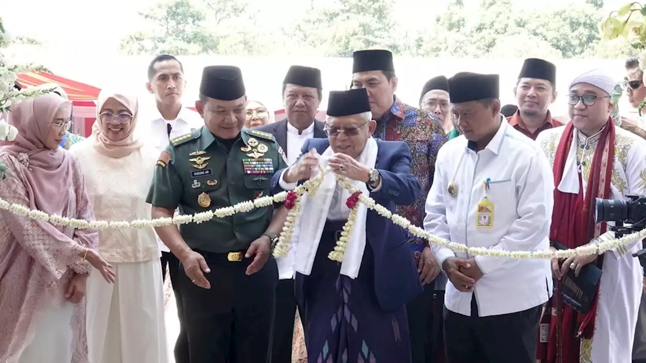 Resmikan Masjid Sumbangan KSAD, Wapres Berharap Masjid Jadi Pusat Peradaban