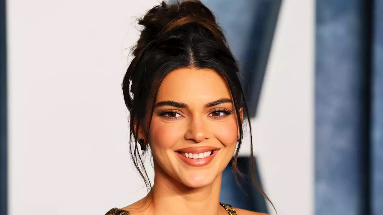 Kendall Jenner's Coastal Cowgirl 'Fit Included an Itty-Bitty Bikini and a Straw Hat