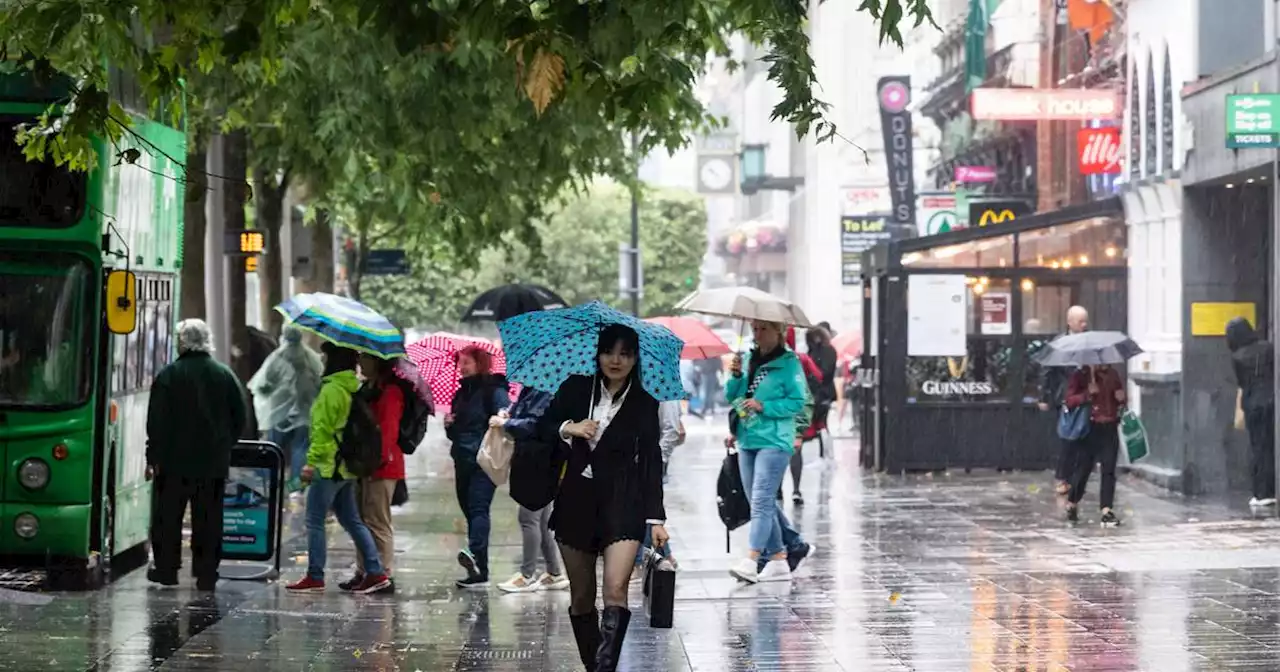 Status Yellow alert as thunder storms sweep across much of the country