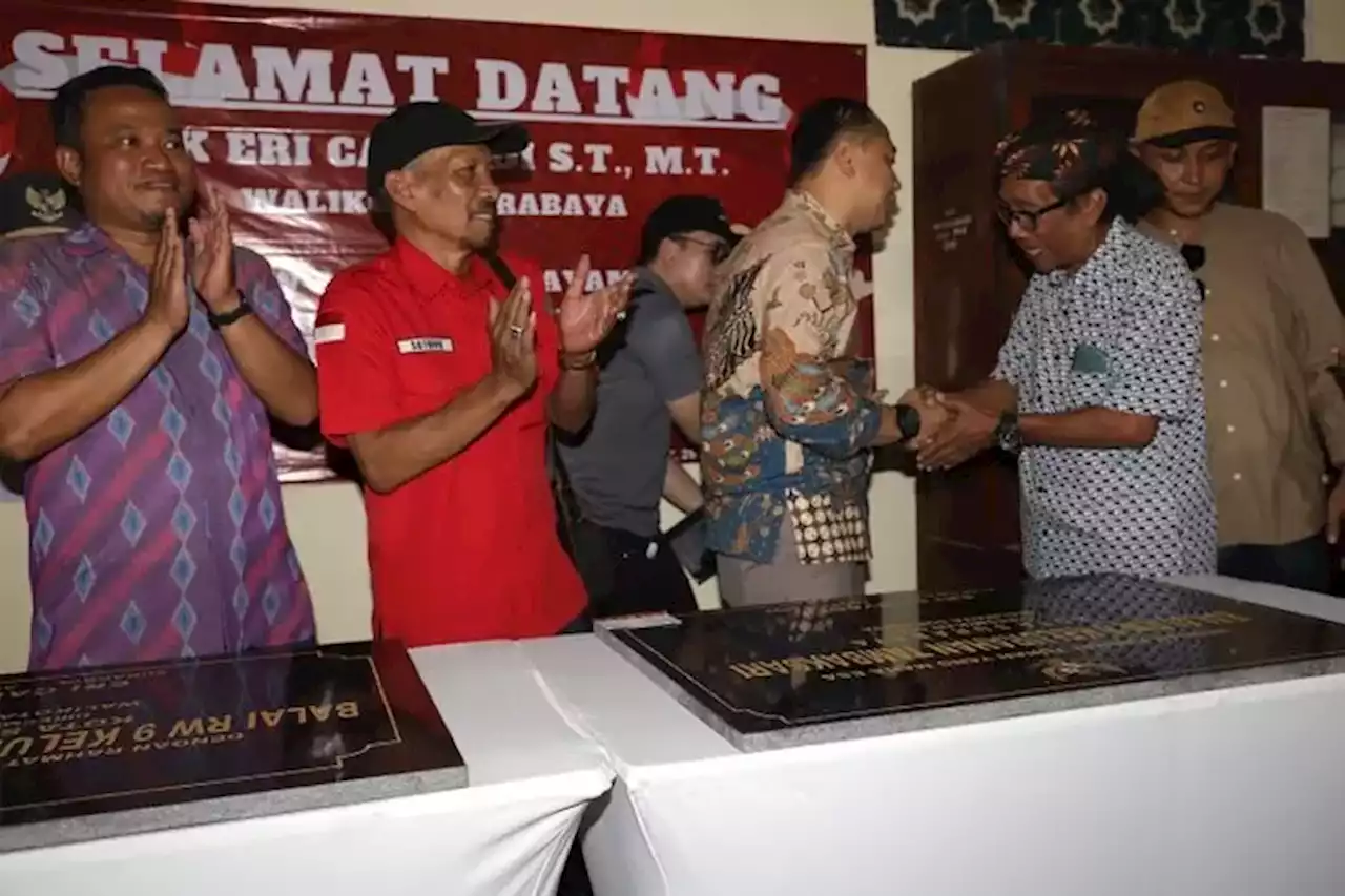 Tegas, Wali Kota Surabaya Tanda Tangani Komitmen dengan RT/RW, di Kampung Harus Ada PJU