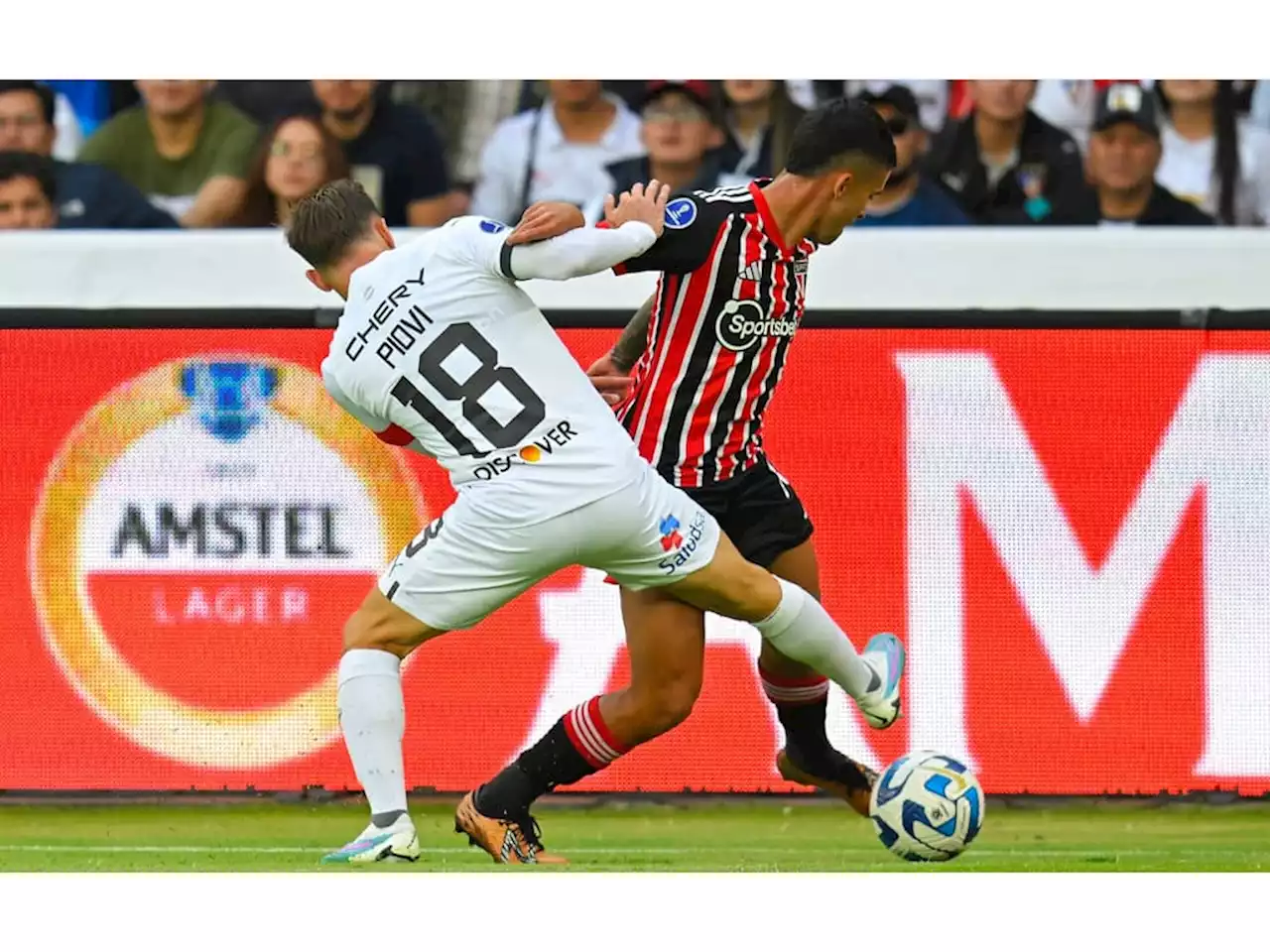 Derrota para a LDU faz São Paulo bater marca negativa depois de uma década