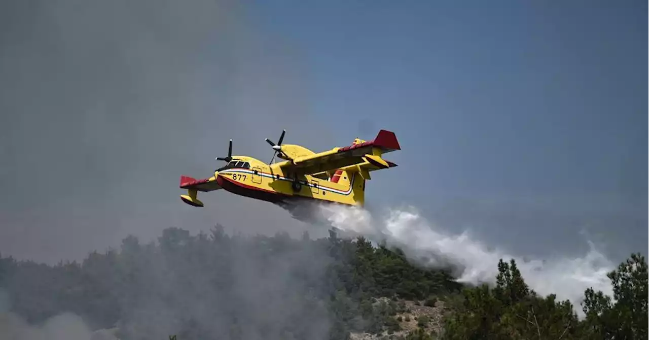 Grèce: septième jour de lutte contre les incendies, amélioration près d'Athènes