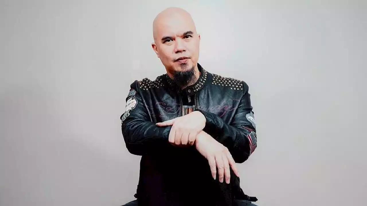 Ahmad Dhani Tuai Pujian Ketika Minta Dino Jelusick Berhenti Sound Check Saat Azan Maghrib Berkumandang