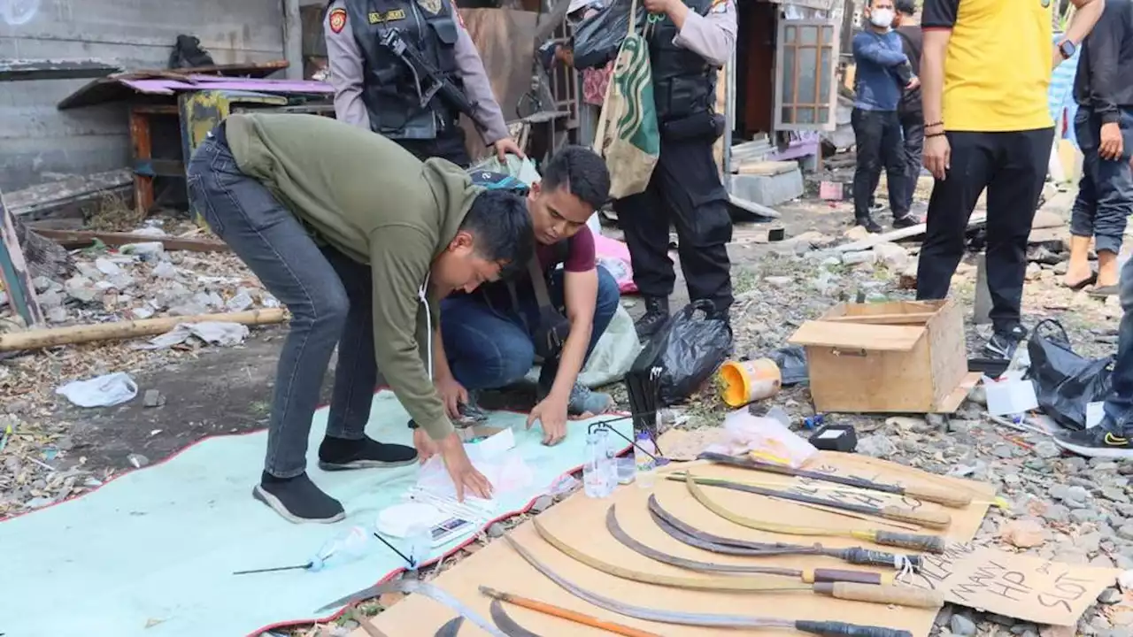 Gerebek Kampung Bahari, Polisi Bongkar Gubuk Liar Diduga Jadi Tempat Transaksi Narkoba