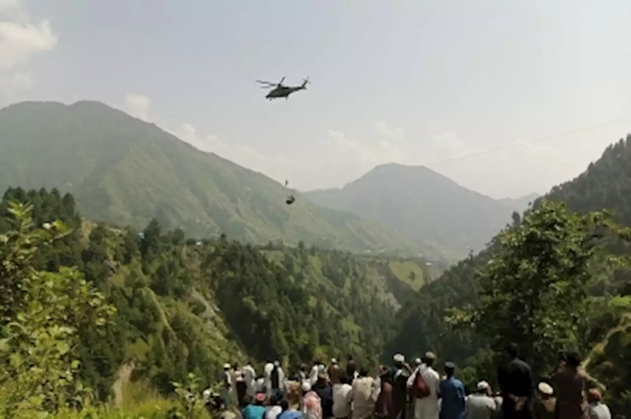 Police: Pakistan cable car owner arrested for ignoring safety warnings