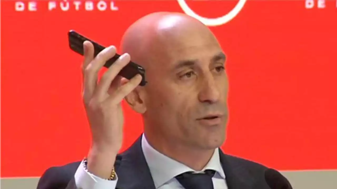 Luis Rubiales dimitirá mañana viernes: el presidente de la RFEF ha comunicado la decisión a su equipo