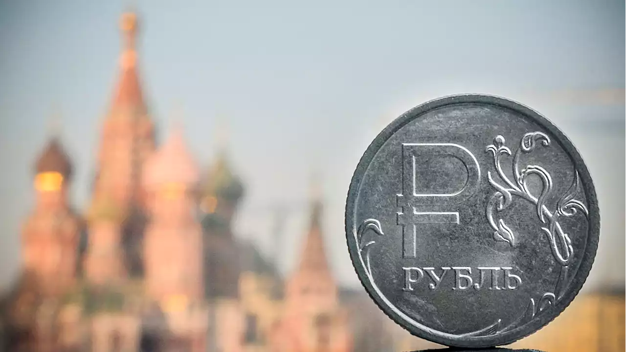 Why a weak Ruble is good for Russia's budget but not Putin's image : The Indicator from Planet Money