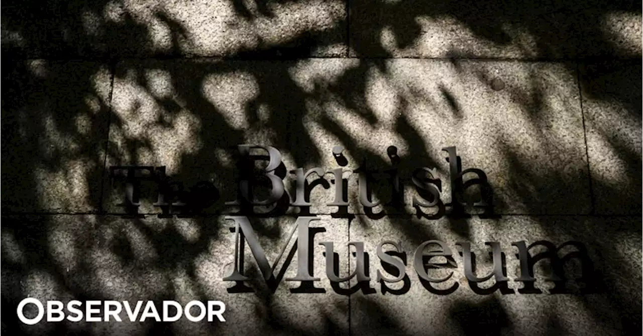 Diretor do British Museum demite-se depois de caso de obras roubadas