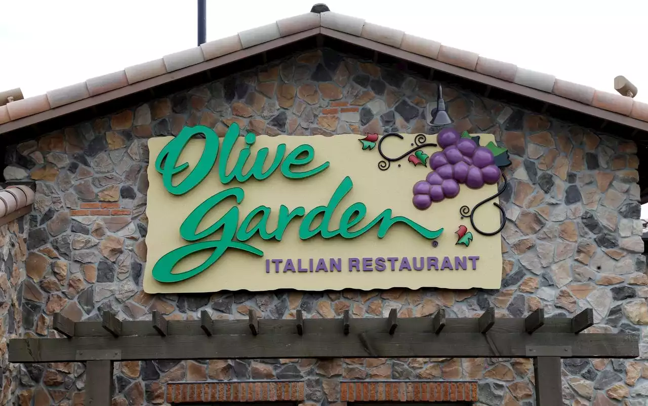 Pa. Olive Garden discriminated against disabled person, federal commission says