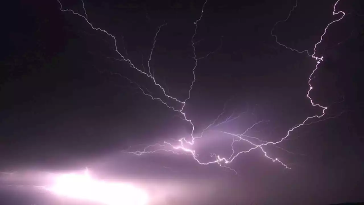 Zeltlager nach Unwetter geräumt: 300 Menschen evakuiert