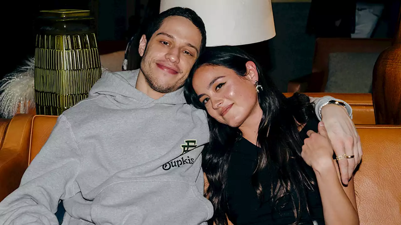 Pete Davidson Just Broke Up With His GF & The Internet Is Guessing His Next Date