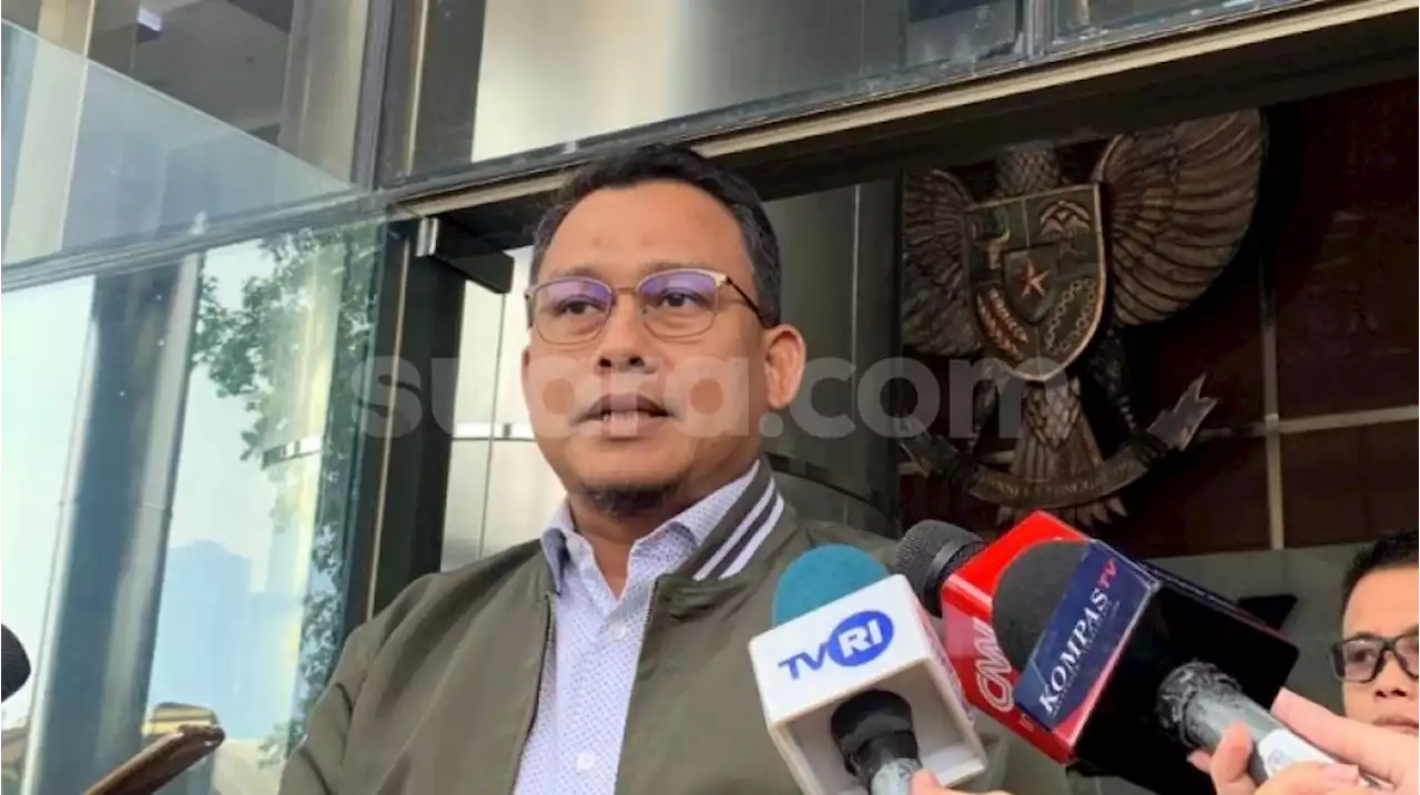 KPK Periksa Seorang Pramugari dalam Kasus Dugaan Pencucian Uang Lukas Enembe