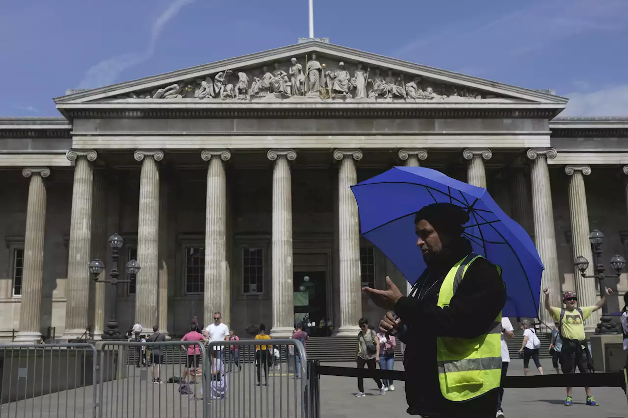 British Museums chef avgår efter stölder