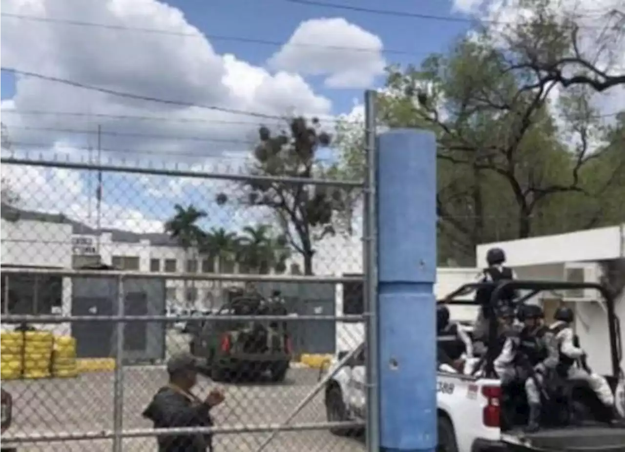 Activan alerta roja por detonaciones en el penal de Ciudad Victoria, Tamaulipas; GN y Sedena atienden conflicto