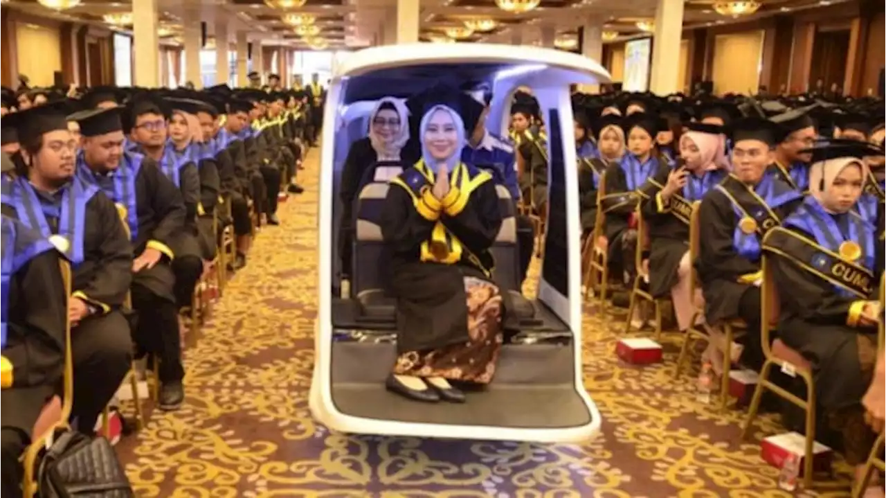 Universitas Dian Nuswantoro Semarang Luncurkan Becak Listrik Autopilot