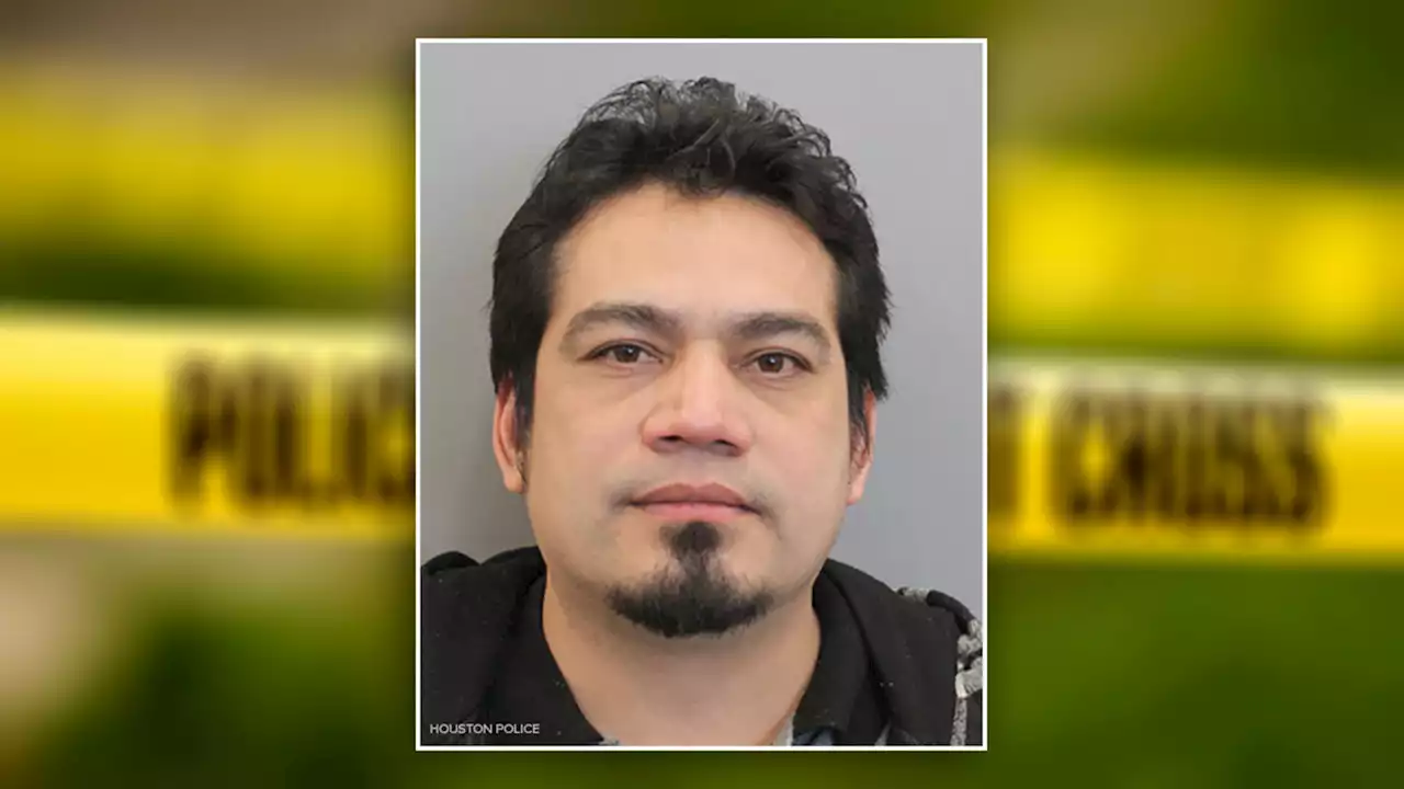 Search intensifies for 42-year-old Houston man accused of killing his boss, his adult daughter