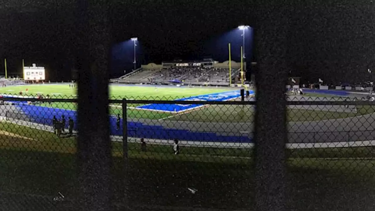 Teen killed in shooting at Oklahoma high school football game: Police