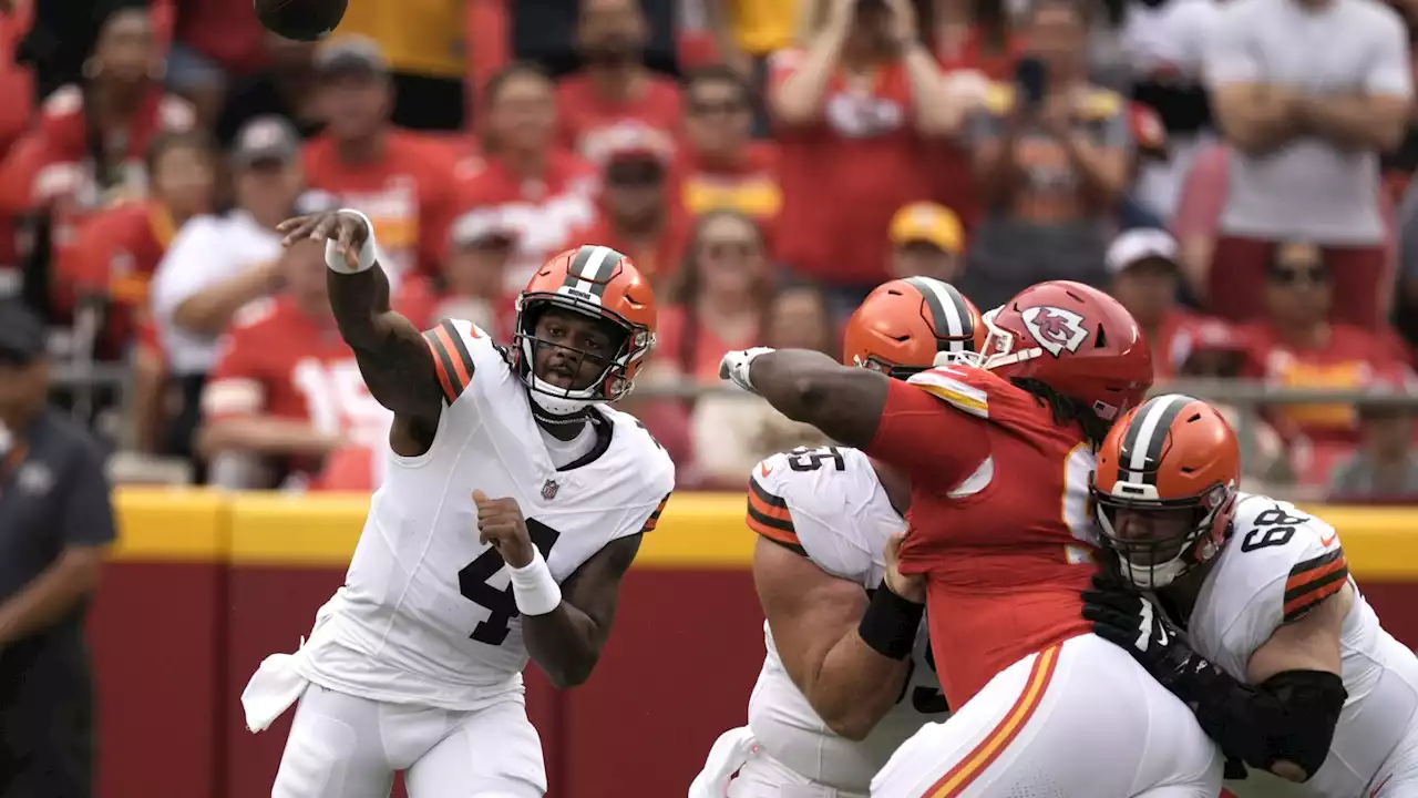 Deshaun Watson leads the Browns to a pair of TDs in a 33-32 preseason loss to the Chiefs