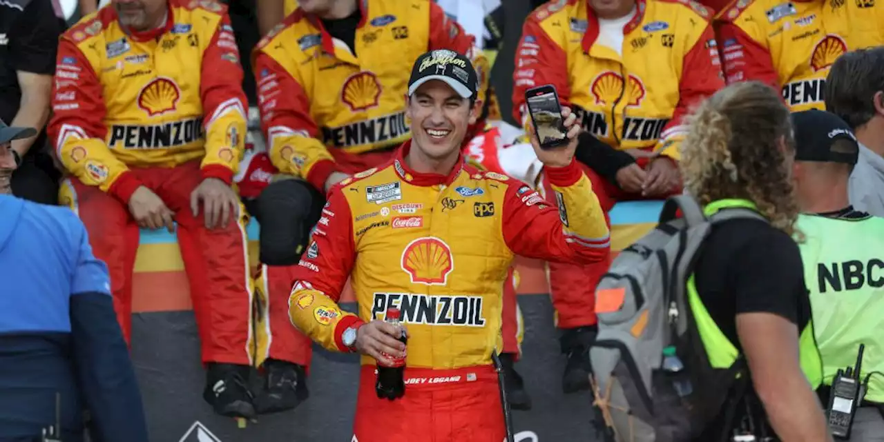 Necessary Evil: NASCAR Drivers Know Social Media Is a 'Way Dangerous Place'