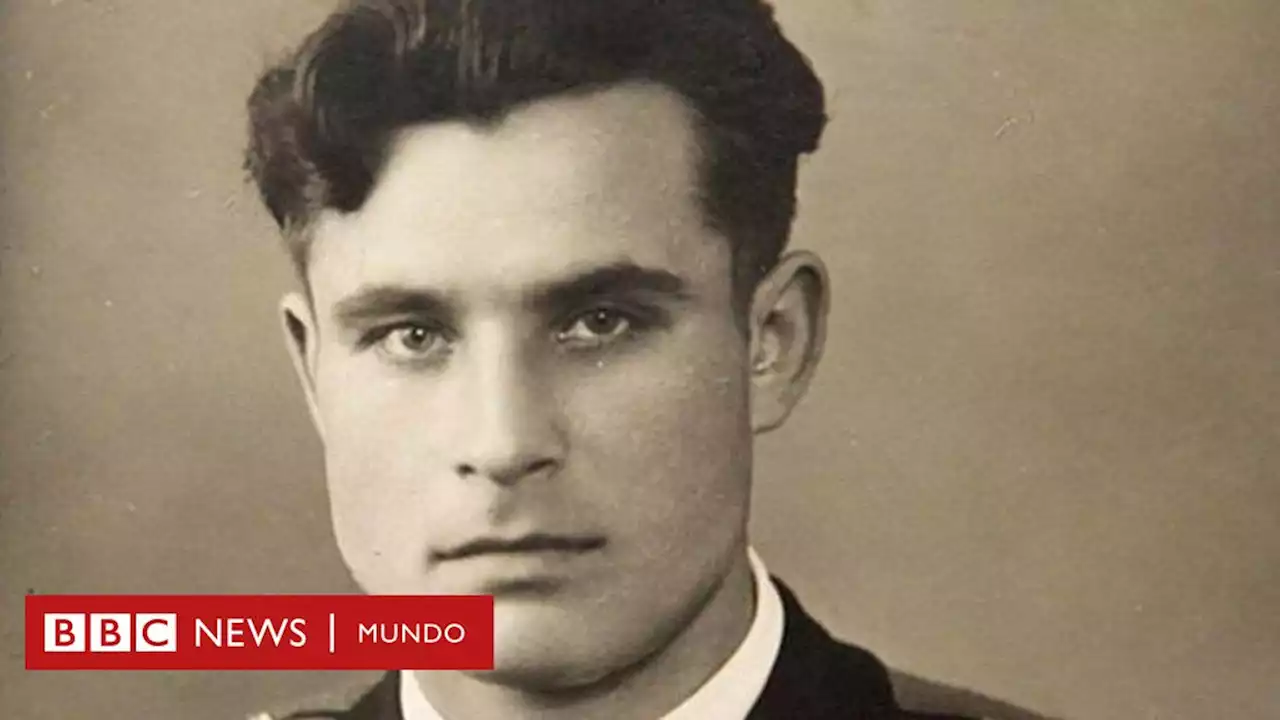 Quién era Vasili Arkhipov, el hombre que salvó al mundo de una guerra nuclear