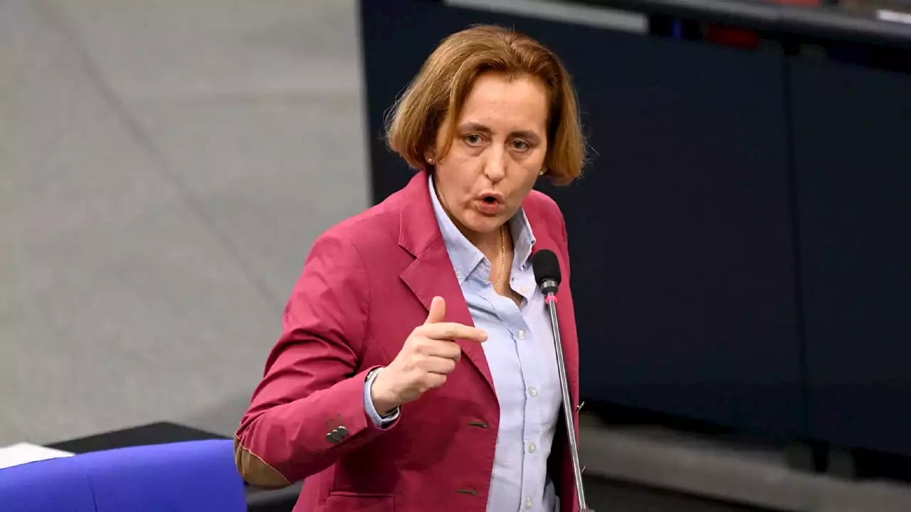 Mit Fäkalien beschmiert: Ekel-Attacke auf AFD-Politikerin von Storch