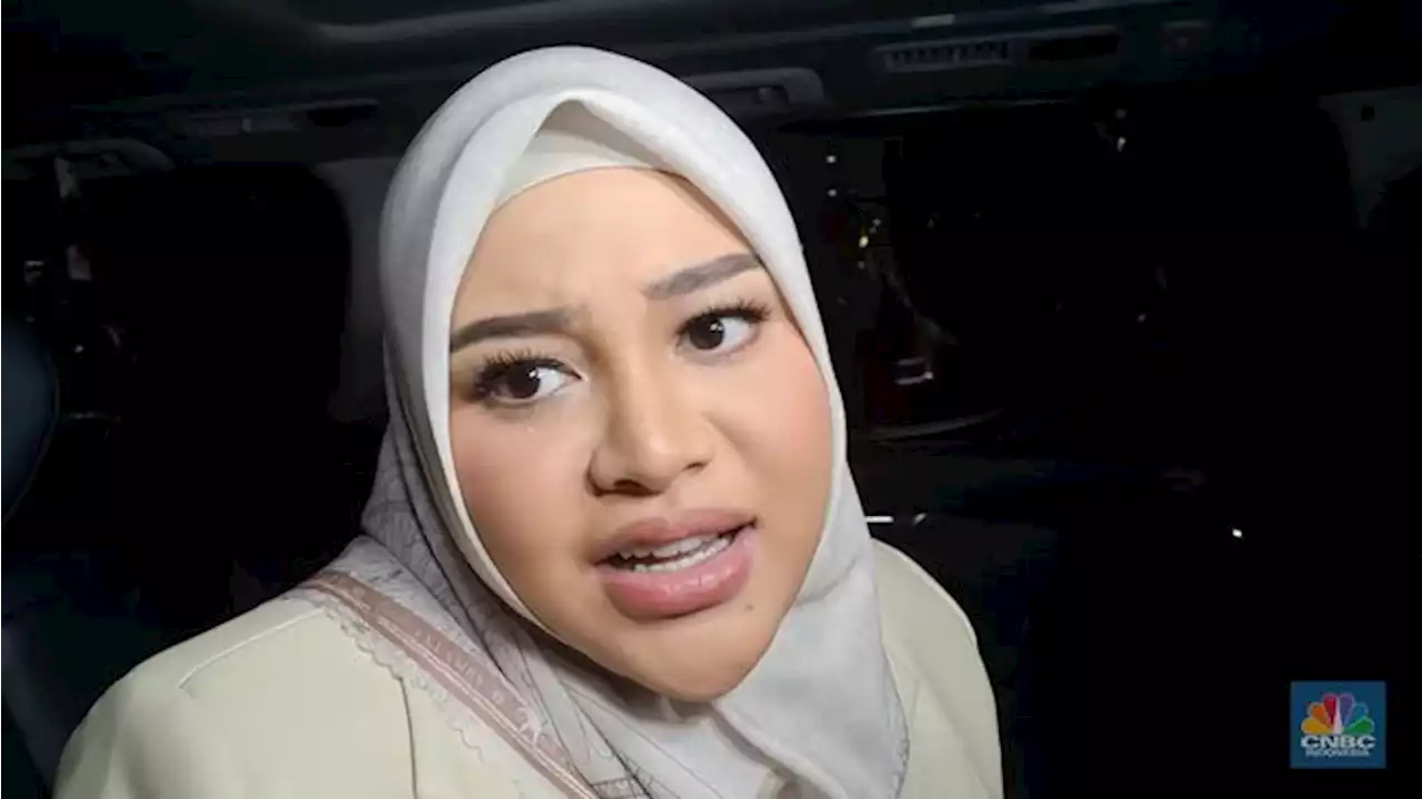 Perdana! Shopee Live Aurel Dibanjiri Lebih Dari 3.000 Pesanan