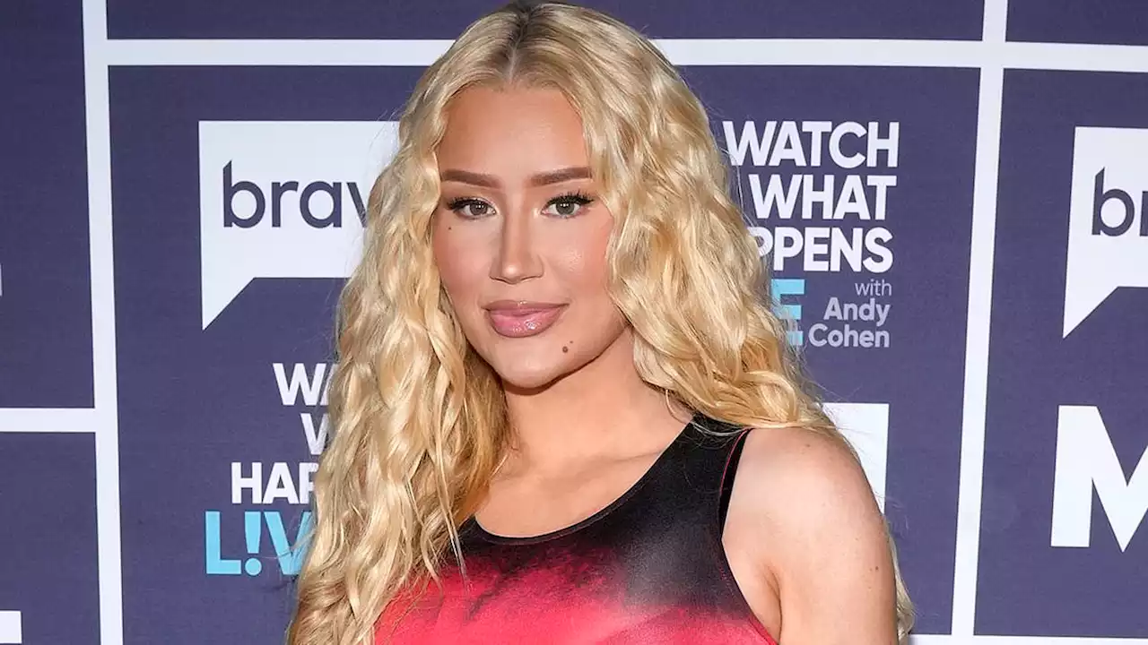 Iggy Azalea concert in Saudi Arabia shut down after 'pants splitting'