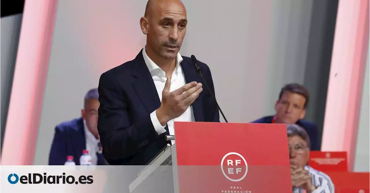 La FIFA suspende provisionalmente a Rubiales 'de toda actividad relacionada con el fútbol'